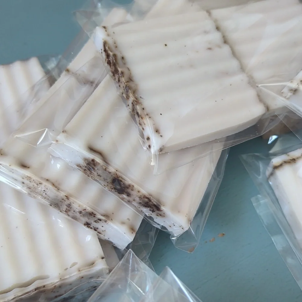 Goats Milk Exfoliating Soap bar - Picture 2 of 5